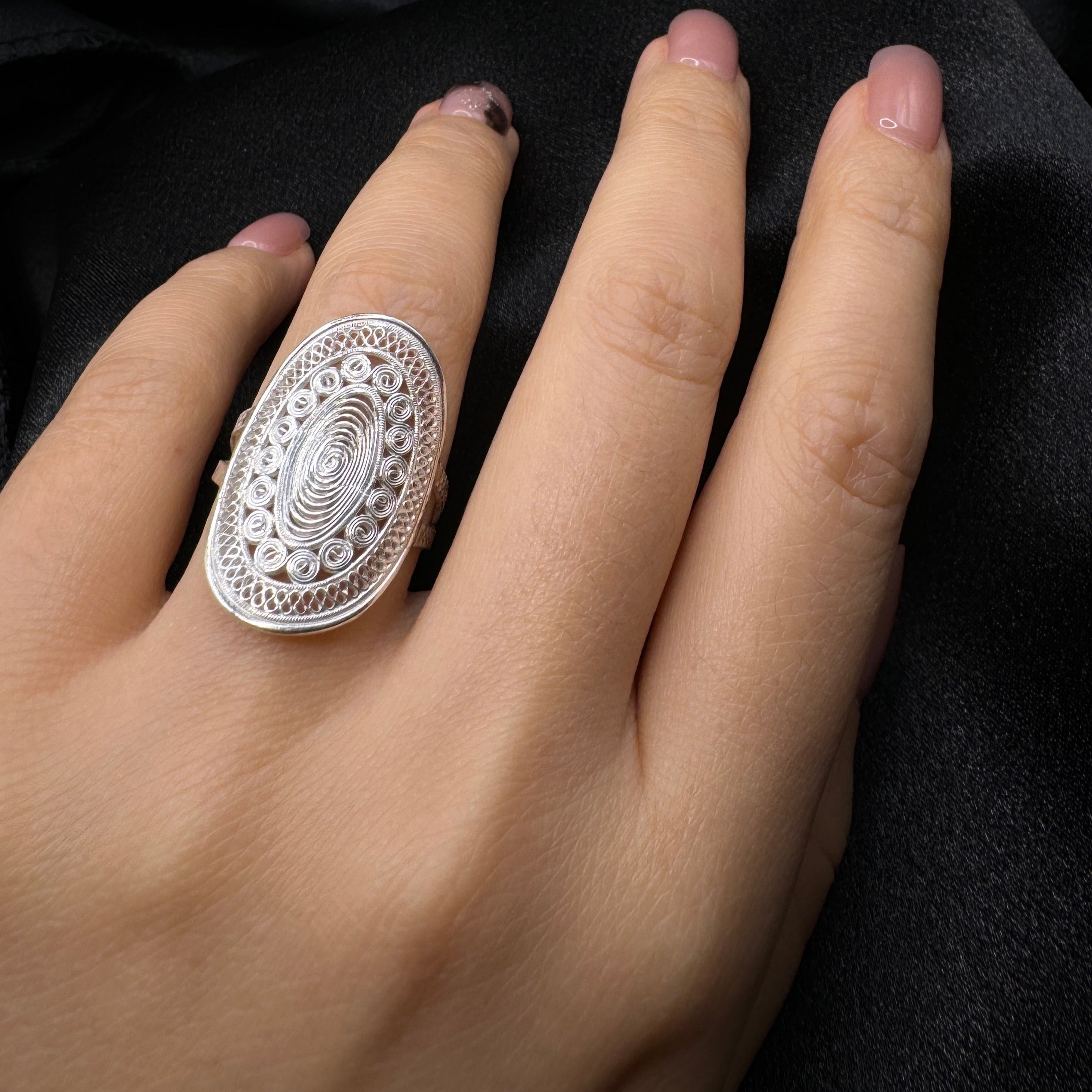 Mystic Drum Oval Ring